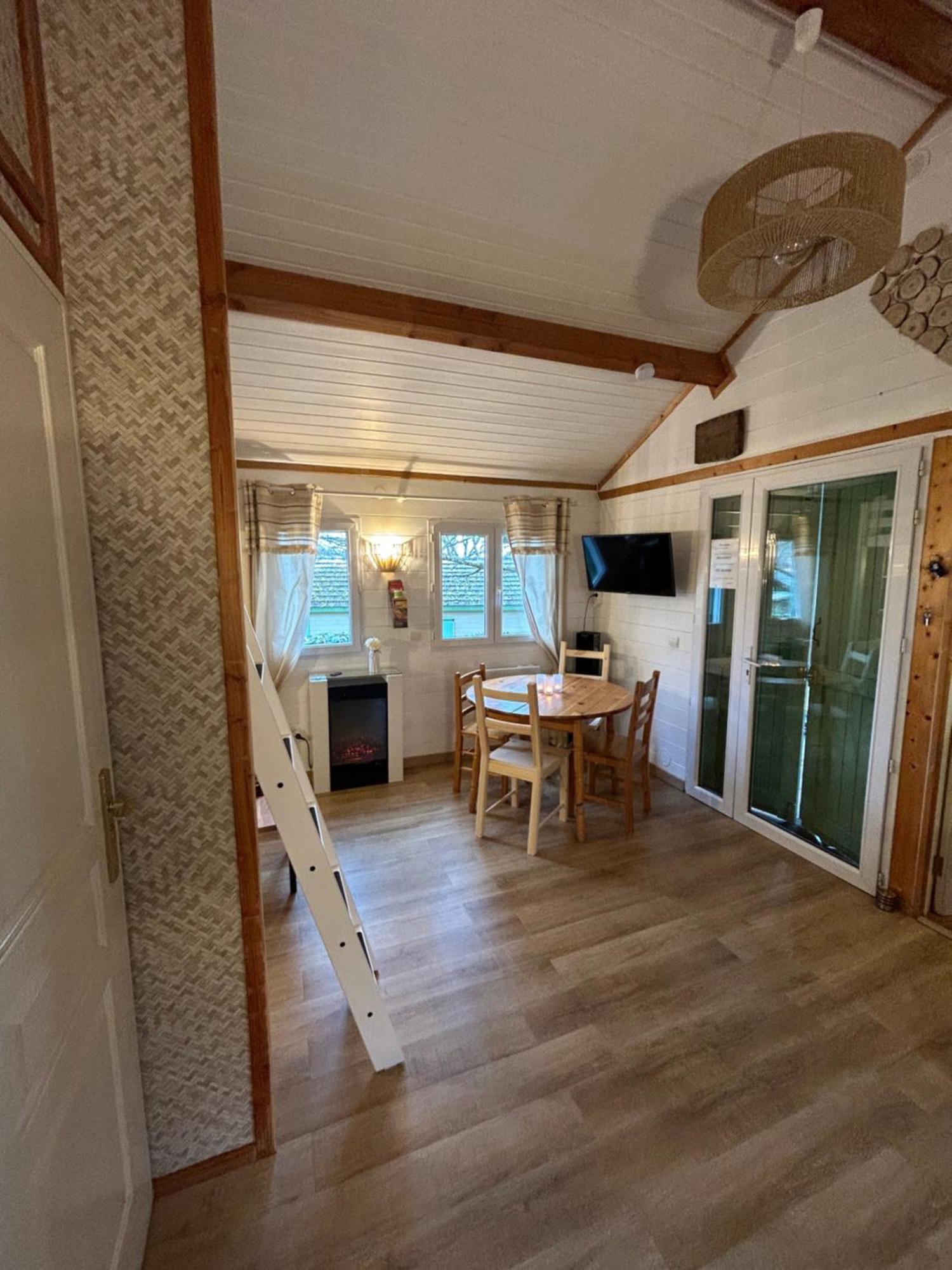 En Toute Quietude Lissac-sur-Couze Eksteriør bilde